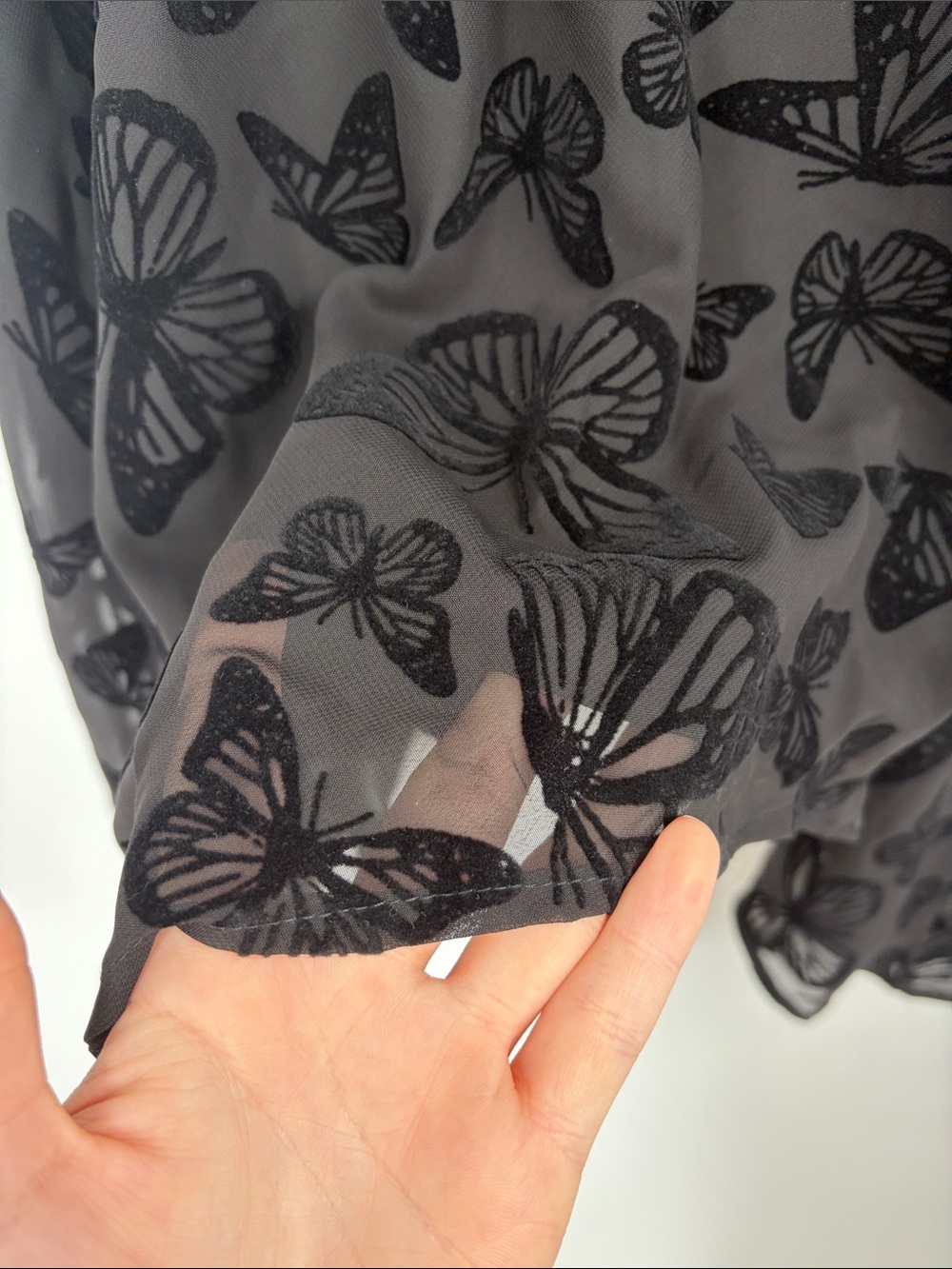 Hot Topic Cosmic Aura Black Butterfly Chiffon Hanky Skirt Size 1X - Picture 6 of 10
